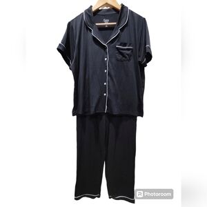Flora Medium Black Pajama Shirt Pant Set Comfy Loungewear Contemporary